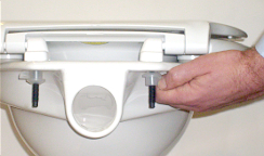 Gordon Ellis Big John Toilet Seat being fitted